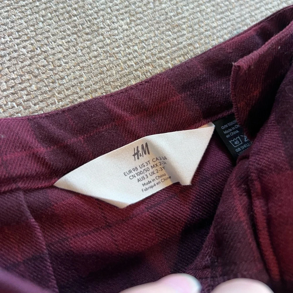 H&M Pleated Skirt - Picture 4 of 5